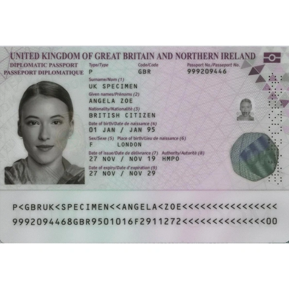 diplomatic-passport-of-united-kingdom-of-great-britain-and-v0-l3mufpvwrkaa1